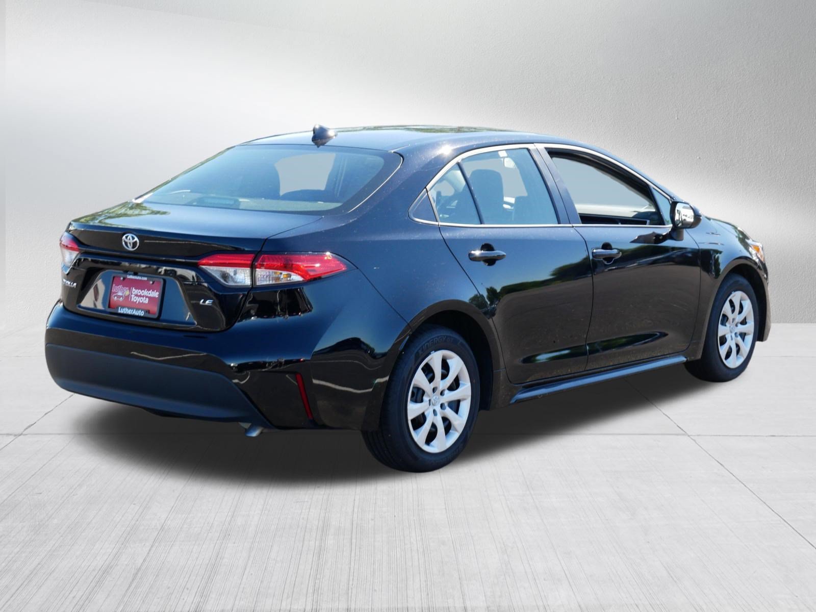 Certified 2026 Toyota Corolla LE FWD image 7