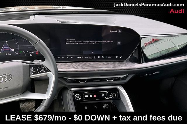 Used 2025 Audi Q5 Premium Plus w/ Premium Plus image 6