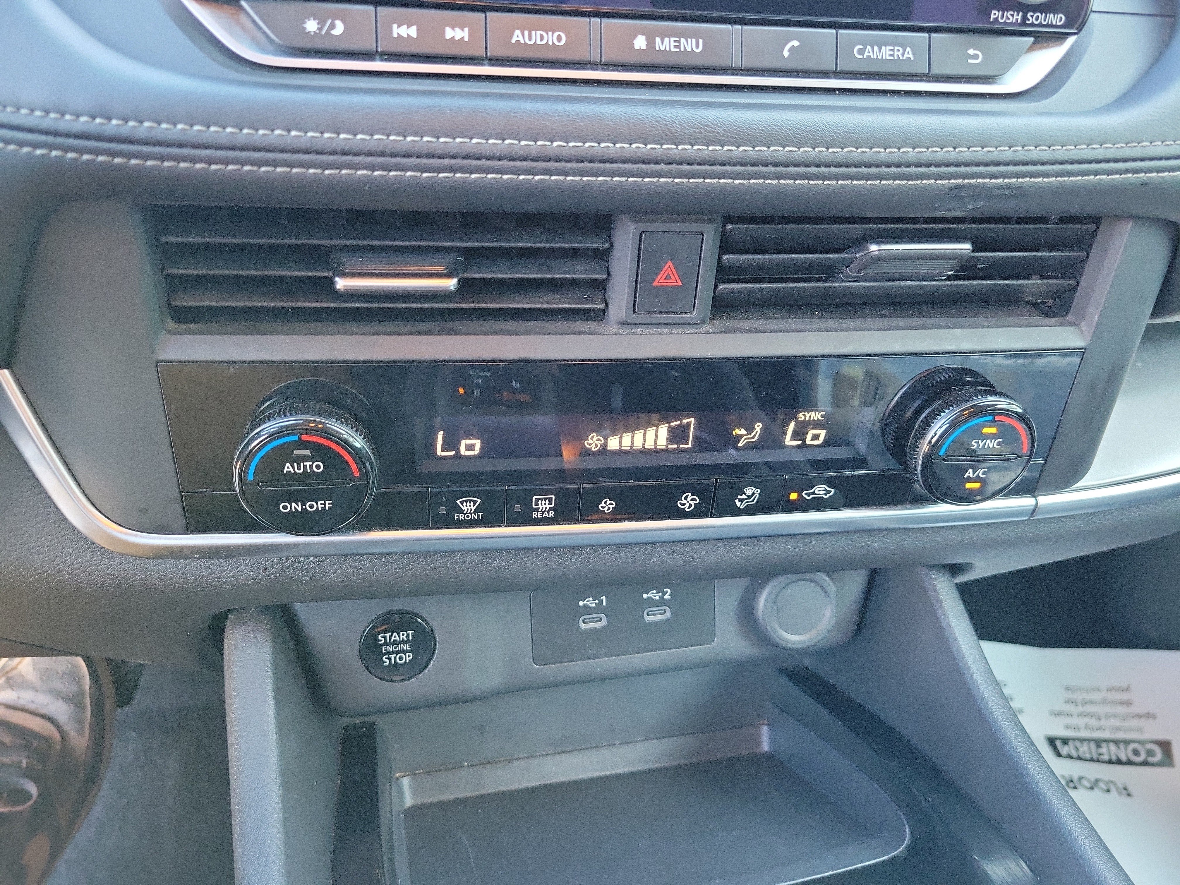 Used 2025 Nissan Rogue SV AWD/4WD image 17