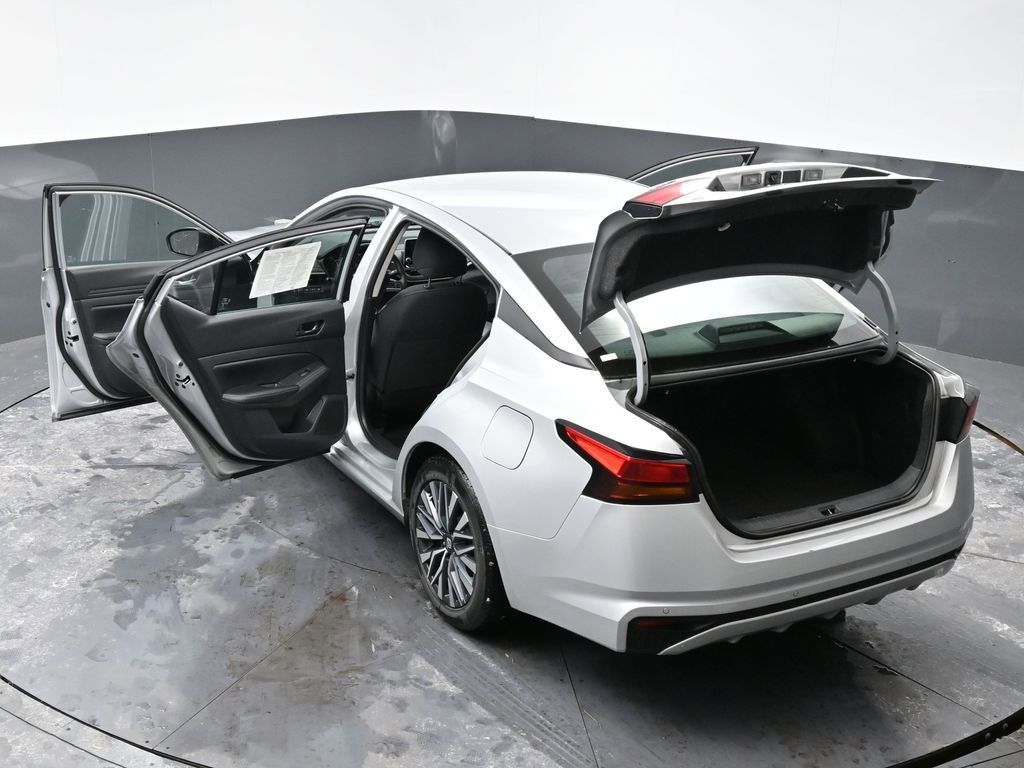 Used 2024 Nissan Altima 2.5 SV image 69