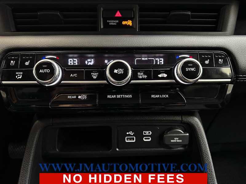 Used 2023 Honda Pilot Elite image 43