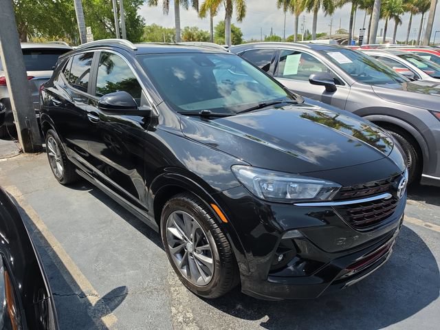 Used 2021 Buick Encore GX Preferred w/ Sport Touring Package FWD image 2