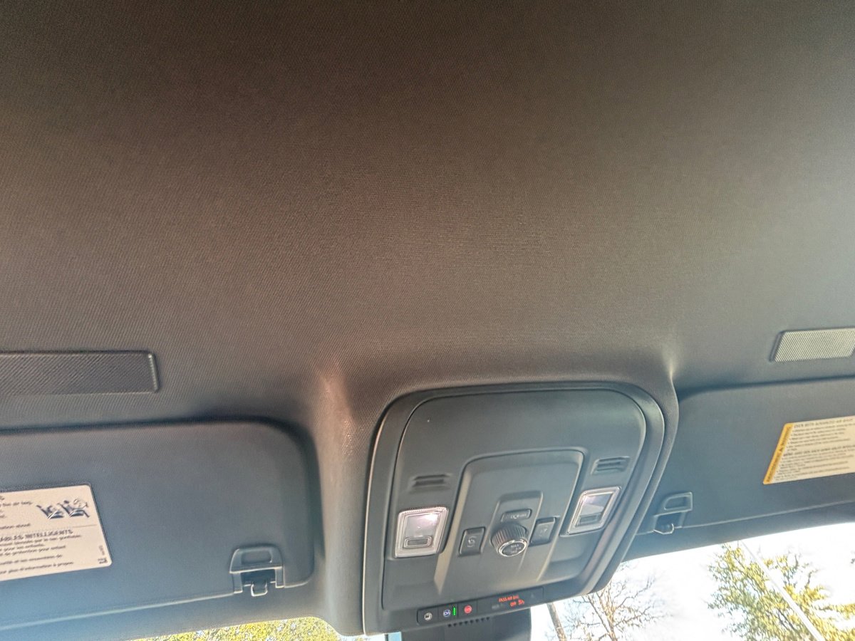 Used 2025 Chevrolet Tahoe RST w/ Comfort Package image 7