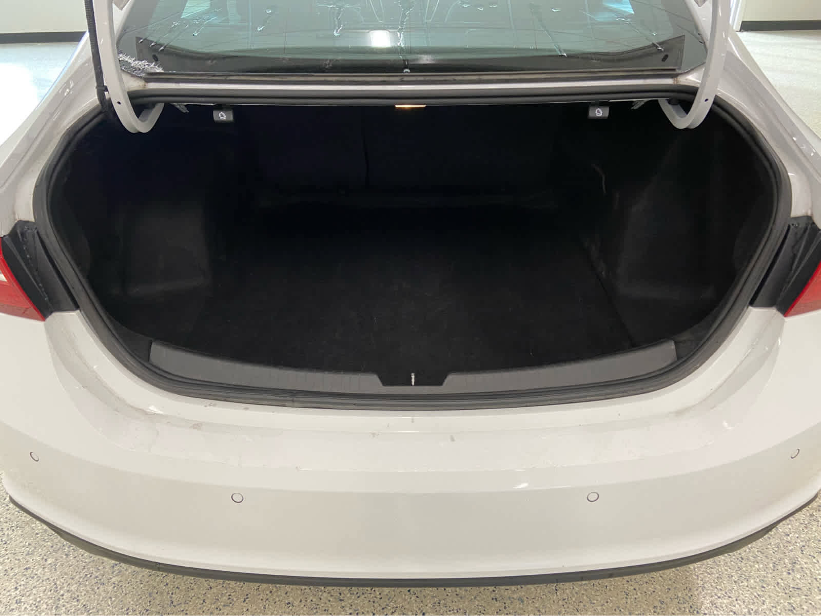 Used 2024 Chevrolet Malibu LT image 7