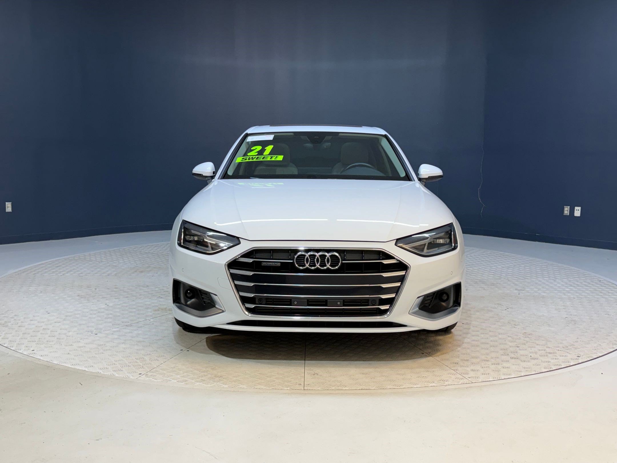 Used 2021 Audi A4 2.0T Premium w/ Convenience Package image 6