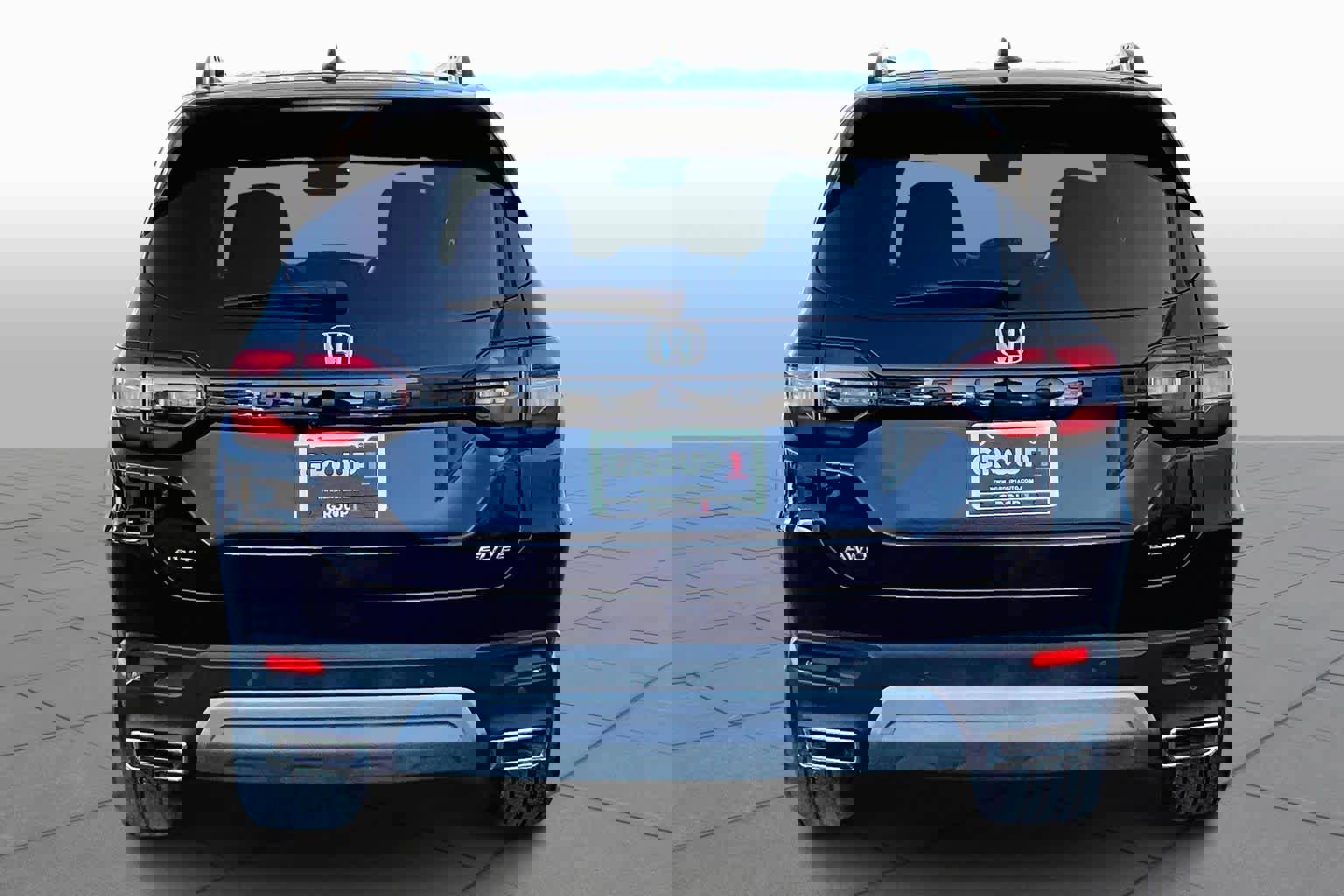 Used 2025 Honda Pilot Elite image 5