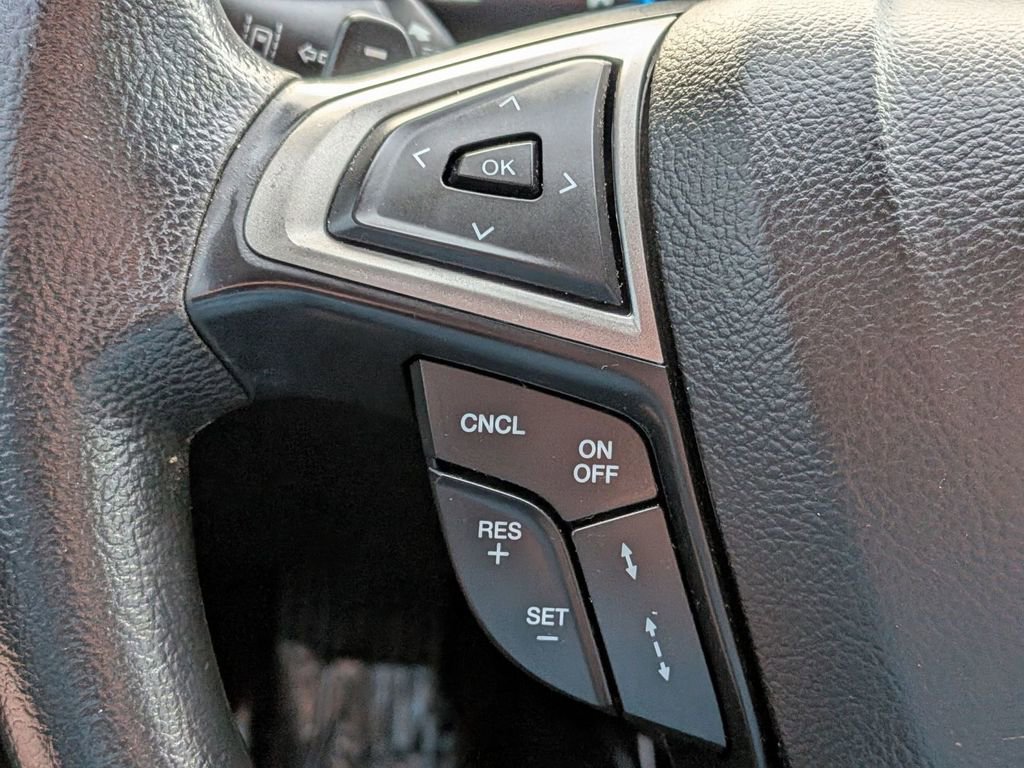 Used 2019 Ford Fusion SE image 19