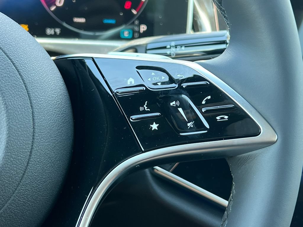 New 2026 Mercedes-Benz E 350 4MATIC Sedan image 20