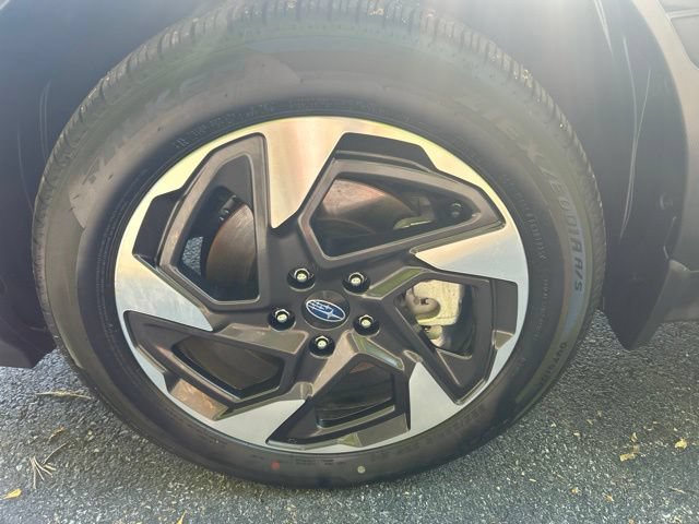 Used 2025 Subaru Crosstrek 2.5i Limited AWD/4WD image 13