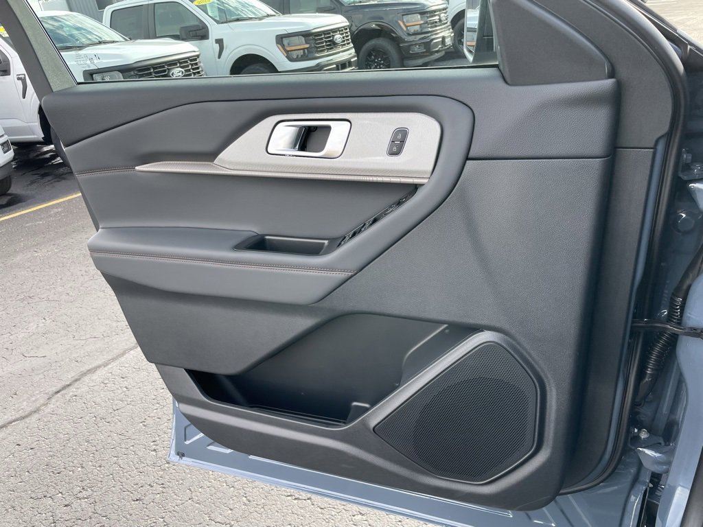 New 2026 Ford Explorer Active image 54
