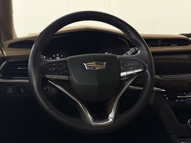 Used 2020 Cadillac XT6 Premium Luxury w/ Platinum Package FWD image 22