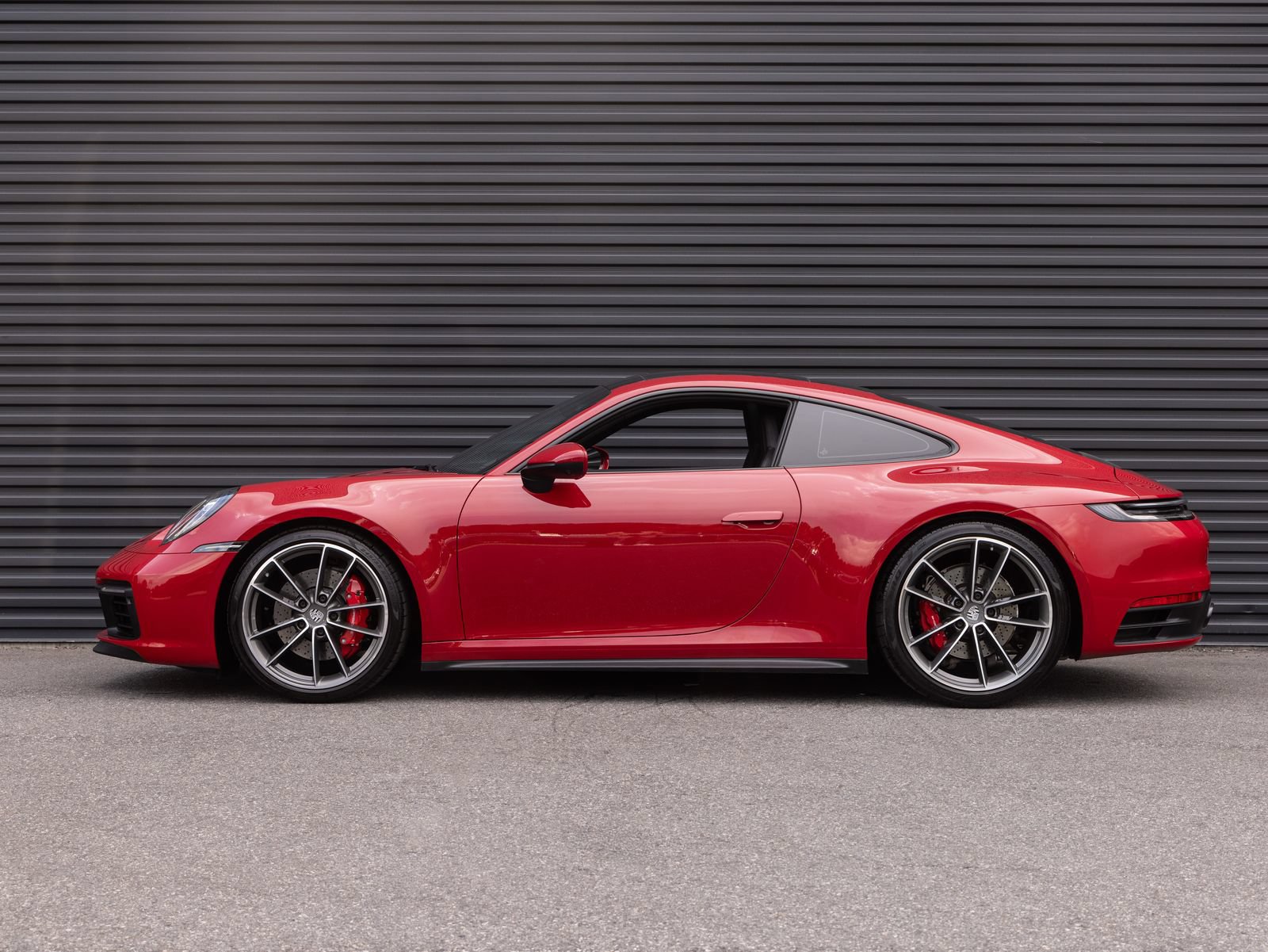 Used 2024 Porsche 911 Carrera S w/ Sport Package RWD image 2