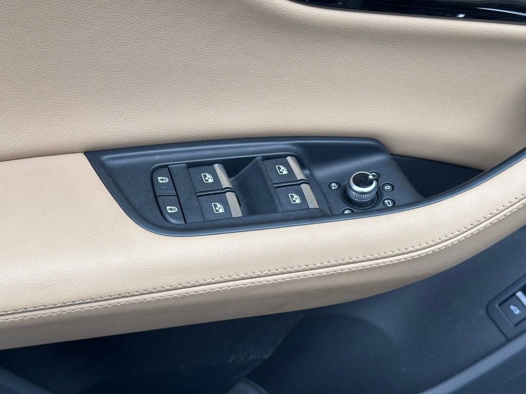 Used 2023 Audi Q7 2.0T Premium Plus w/ Premium Plus Package image 18