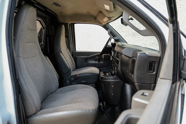 Used 2020 Chevrolet Express 2500 w/ Driver Convenience Package image 25