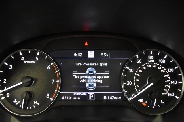 Used 2023 INFINITI QX50 Sport AWD/4WD image 29