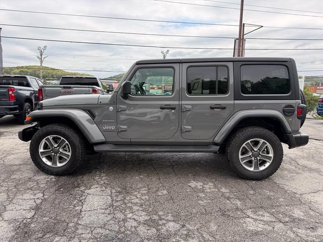 Used 2023 Jeep Wrangler Unlimited Sahara AWD/4WD image 8