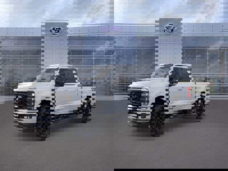 New 2025 Ford F250 XLT w/ Black Appearance Package