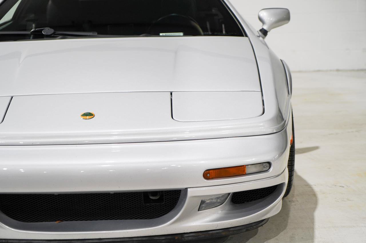 Used 2002 Lotus Esprit image 23