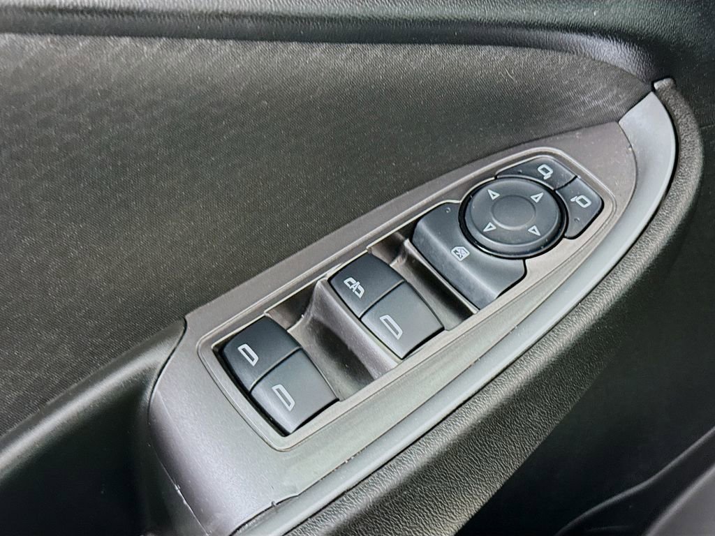 Used 2023 Chevrolet Malibu LT image 17