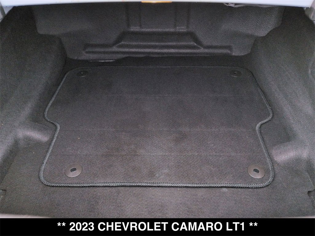 Used 2023 Chevrolet Camaro LT image 4
