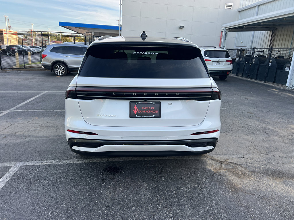 New 2026 Lincoln Nautilus Reserve w/ Jet Appearance Package image 5