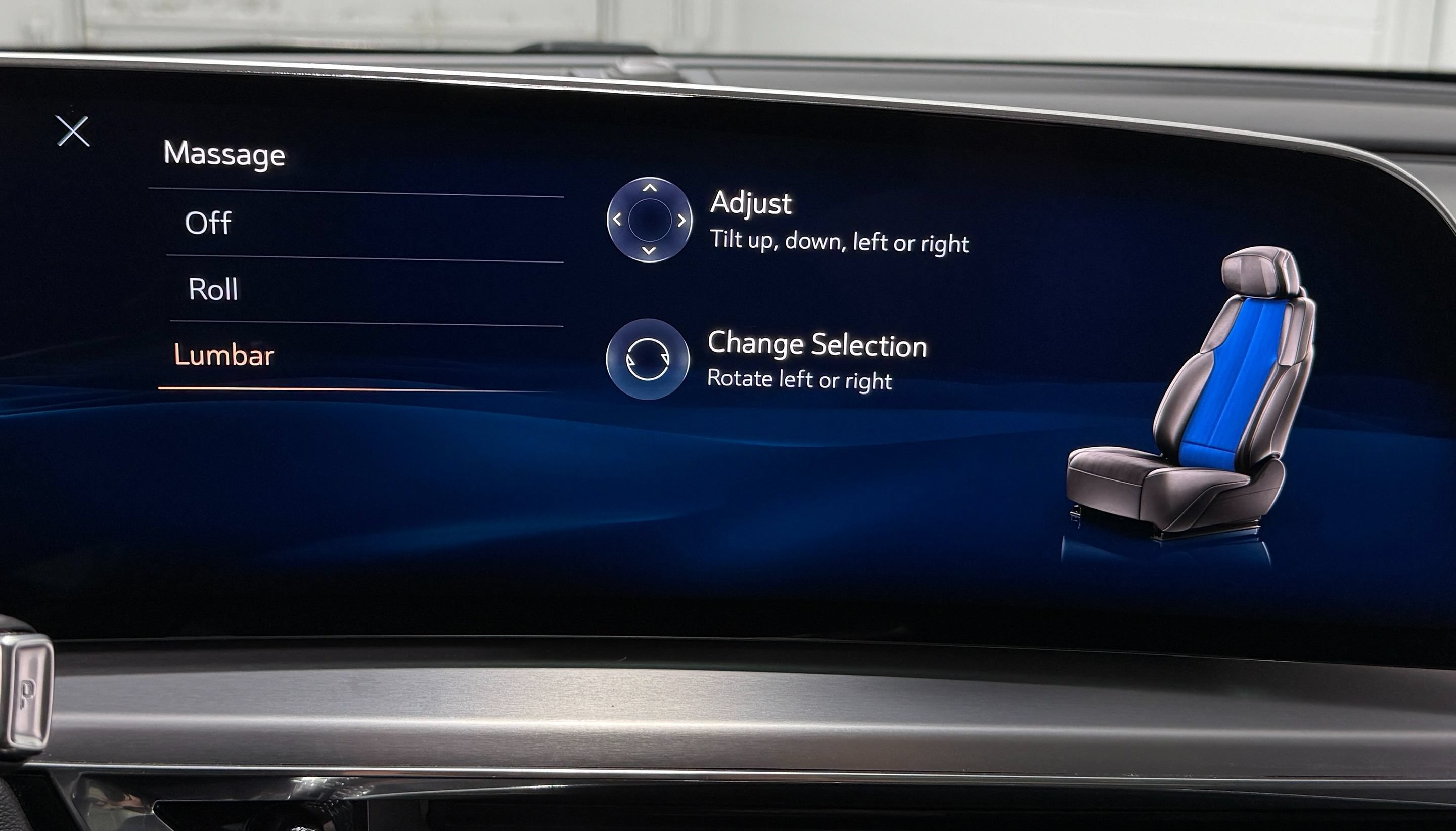 Used 2024 Cadillac Lyriq Sport RWD image 35