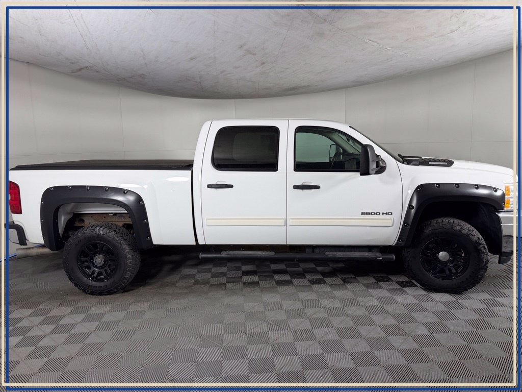 Used 2013 Chevrolet Silverado 2500 LT AWD/4WD image 5