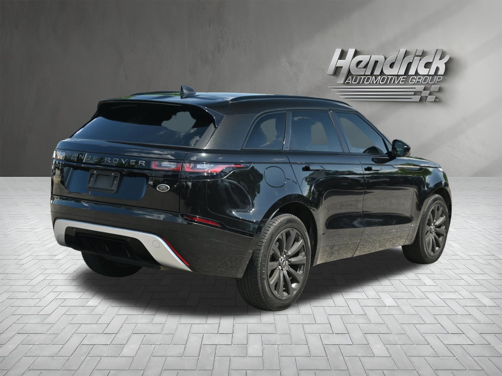 Used 2020 Land Rover Range Rover Velar R-Dynamic S AWD/4WD image 9