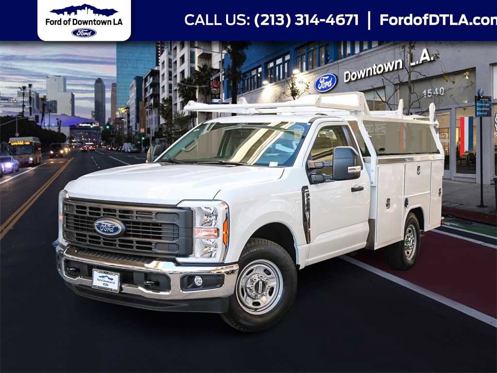 New 2026 Ford F250 XL w/ XL Chrome Package