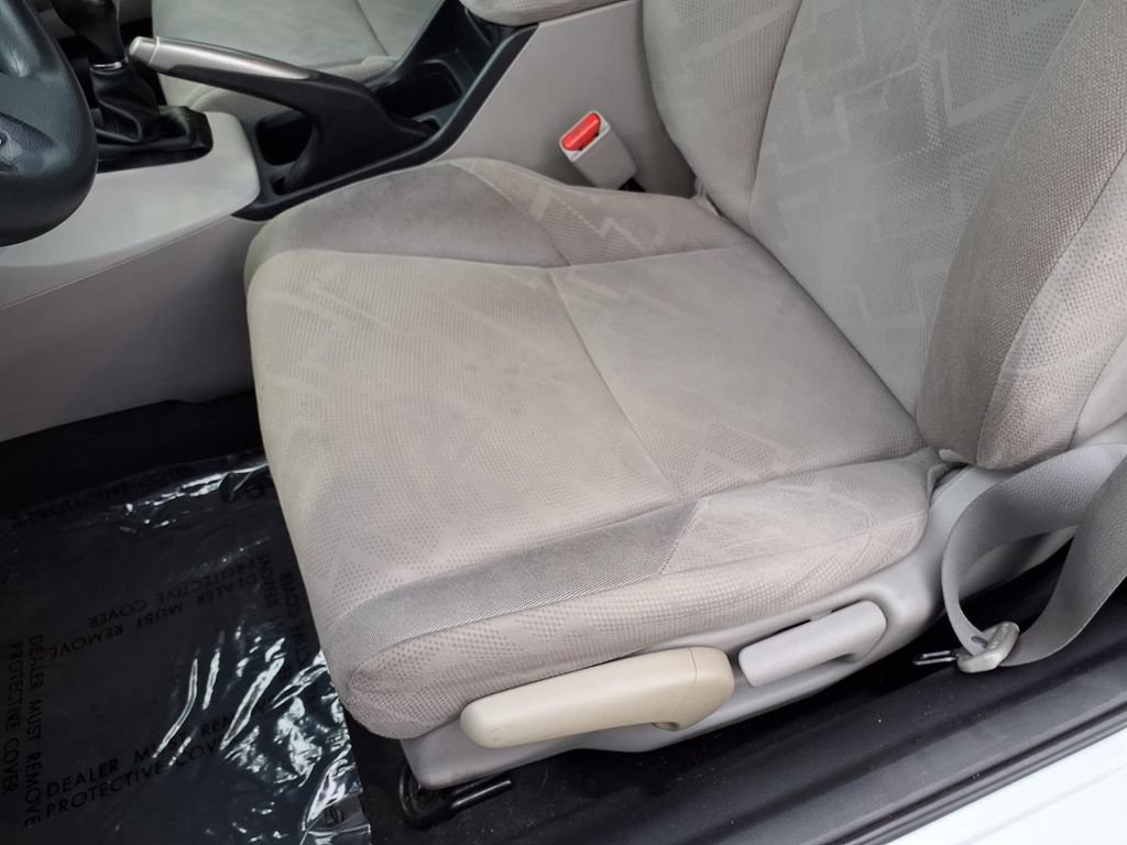 Used 2012 Honda Civic LX image 25