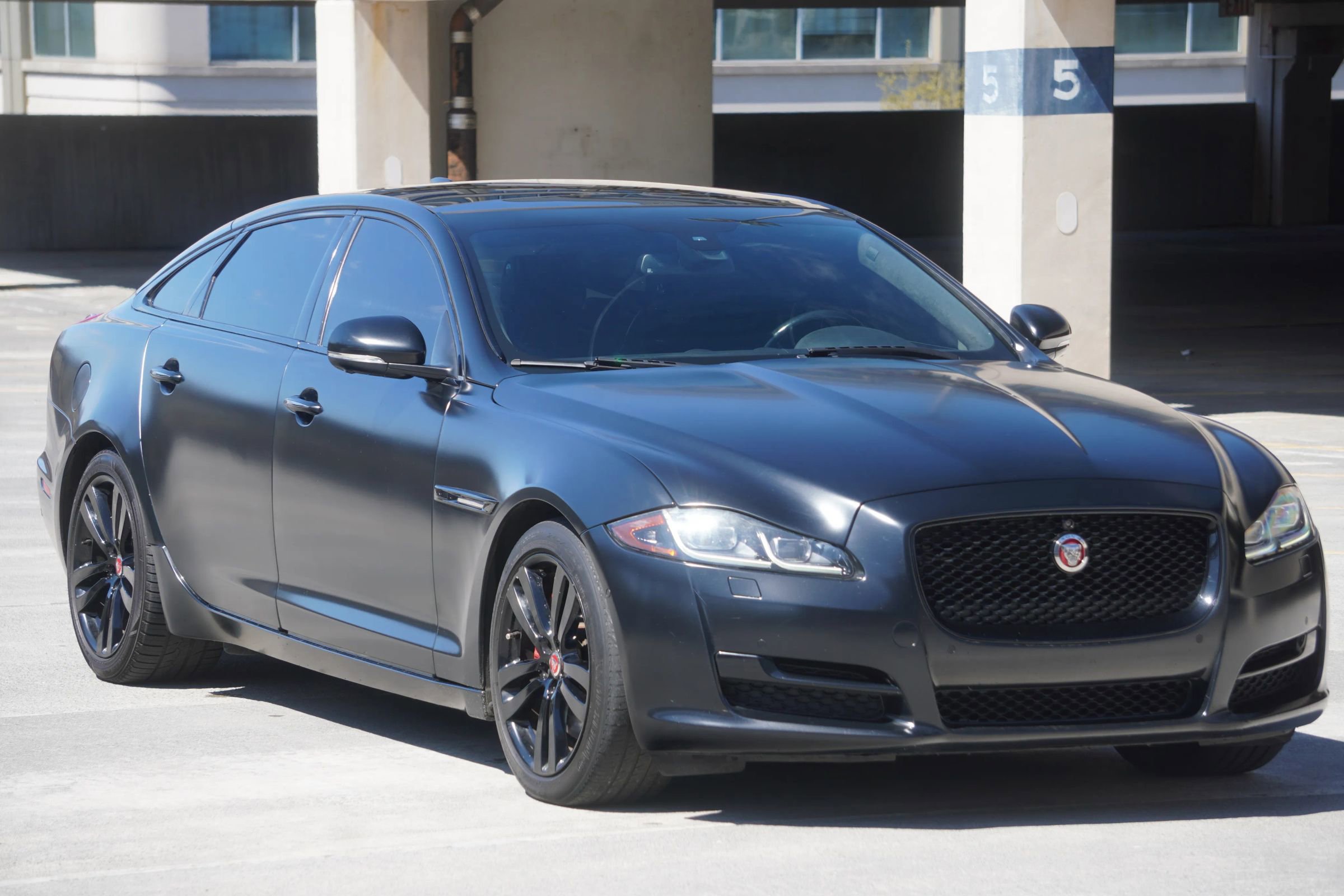Used 2016 Jaguar XJ L Portfolio AWD/4WD image 26