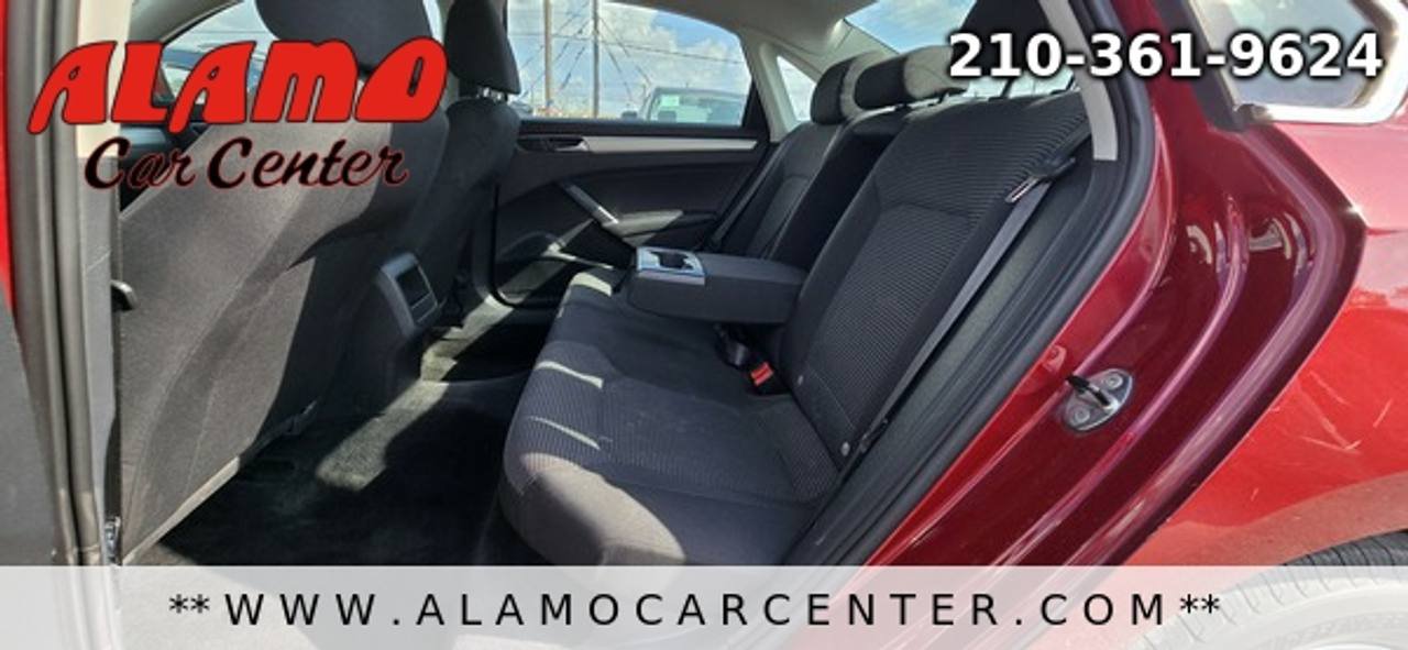 Used 2016 Volkswagen Passat 1.8T R-Line FWD image 26