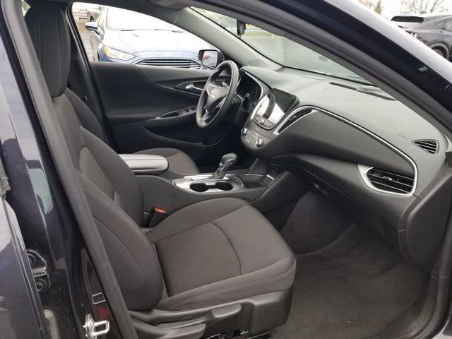 Used 2023 Chevrolet Malibu LT FWD image 19