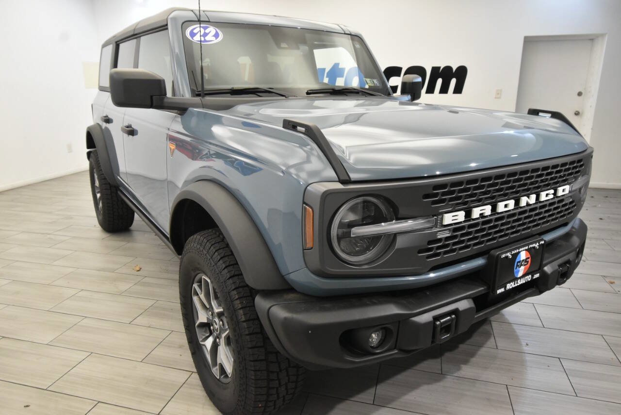 Used 2022 Ford Bronco Badlands image 7