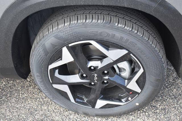 New 2026 Kia Seltos S AWD/4WD image 12