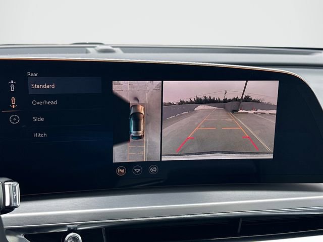 Used 2025 Cadillac Lyriq Sport image 12