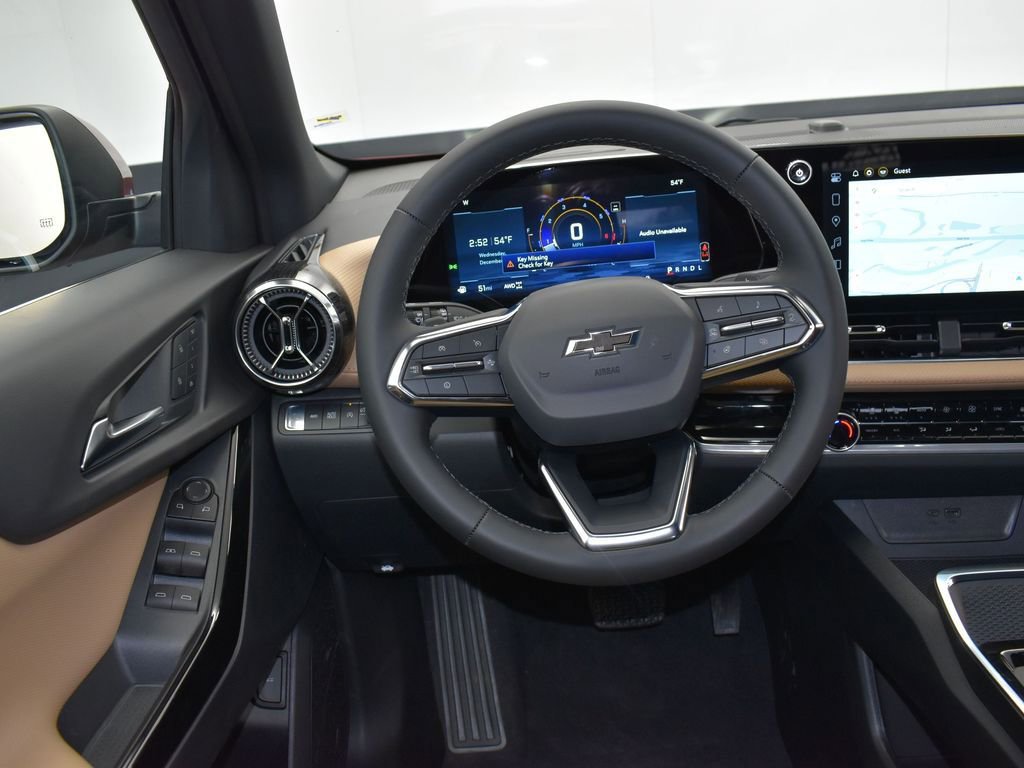 New 2026 Chevrolet Equinox ACTIV w/ Convenience Package III AWD/4WD image 30