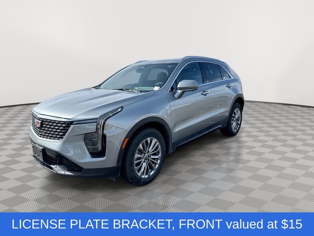 Used 2025 Cadillac XT4 Premium Luxury image 4