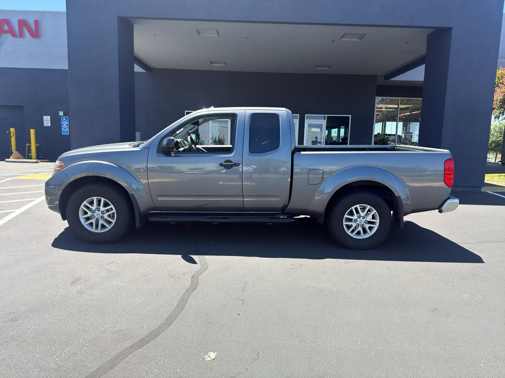 Used 2017 Nissan Frontier SV RWD image 9