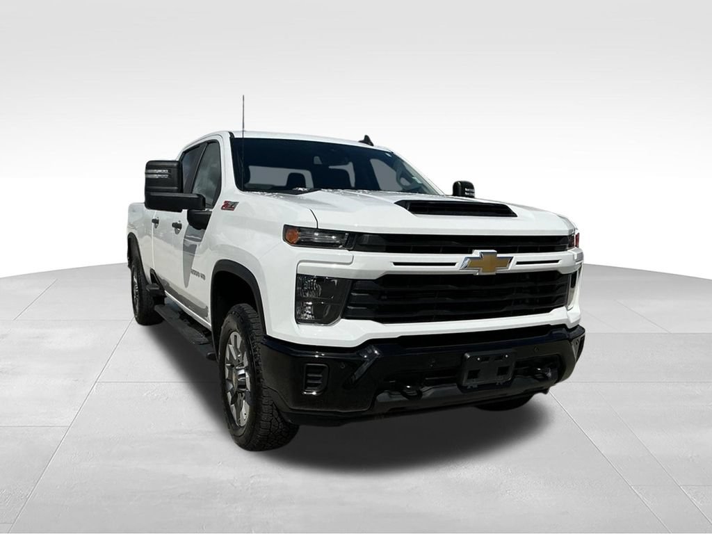 Used 2025 Chevrolet Silverado 2500 Custom w/ Custom Value Package AWD/4WD image 16