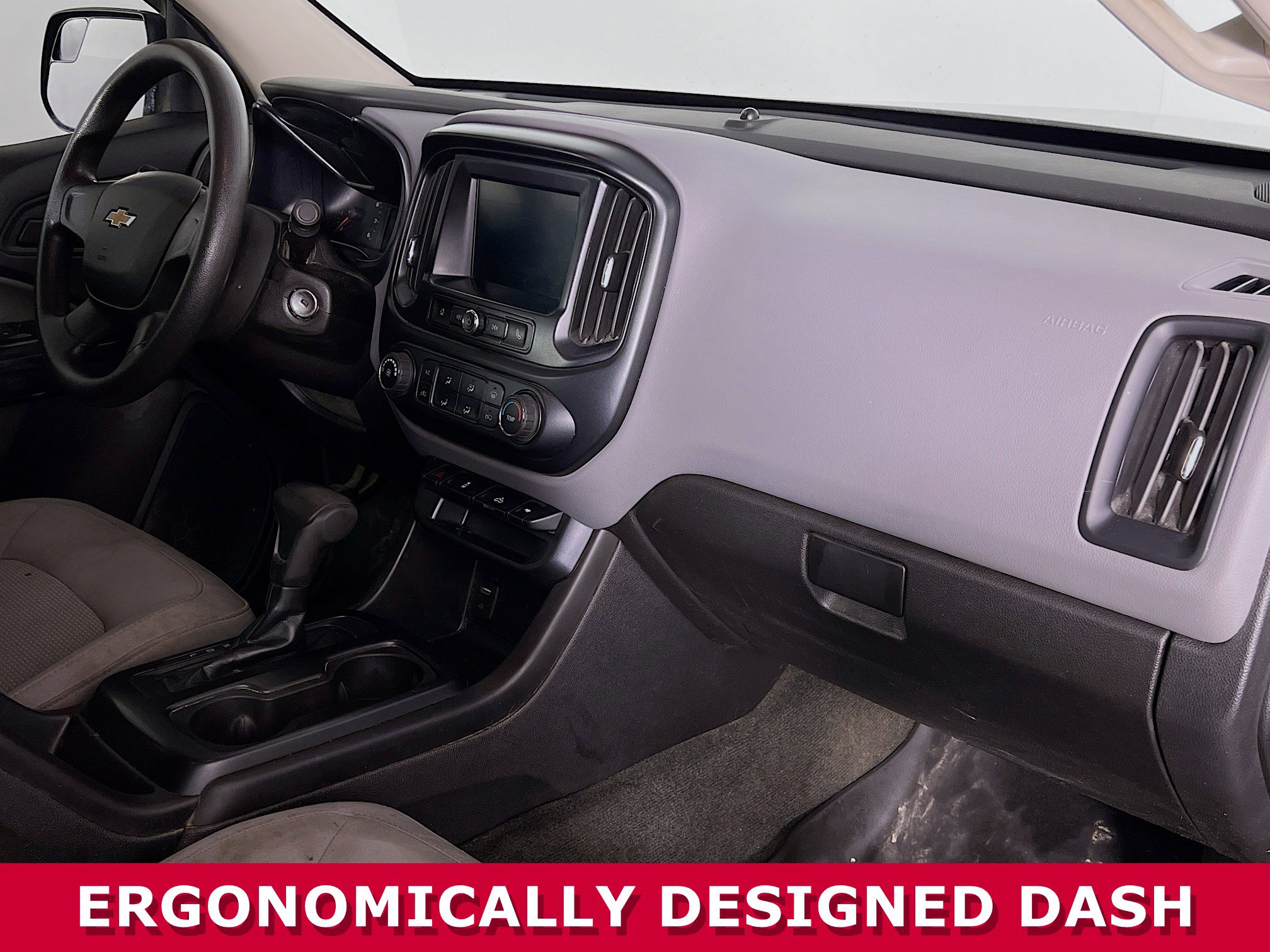 Used 2018 Chevrolet Colorado W/T w/ Custom Special Edition image 17