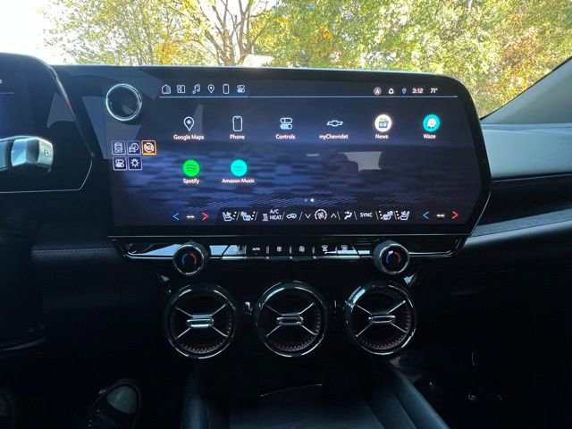 Used 2025 Chevrolet Blazer EV RS image 19
