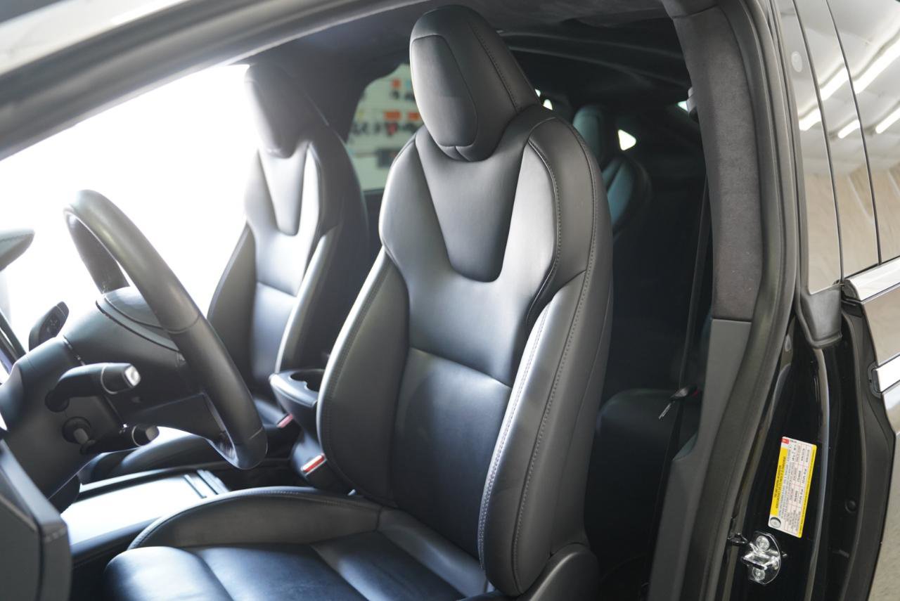 Used 2020 Tesla Model X Performance image 24