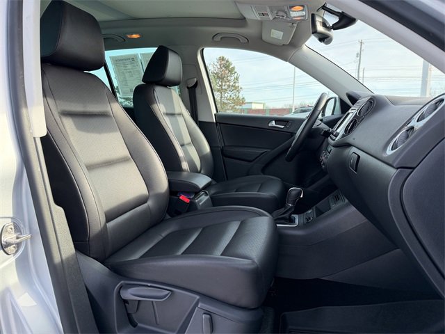 Used 2017 Volkswagen Tiguan Wolfsburg Edition image 19