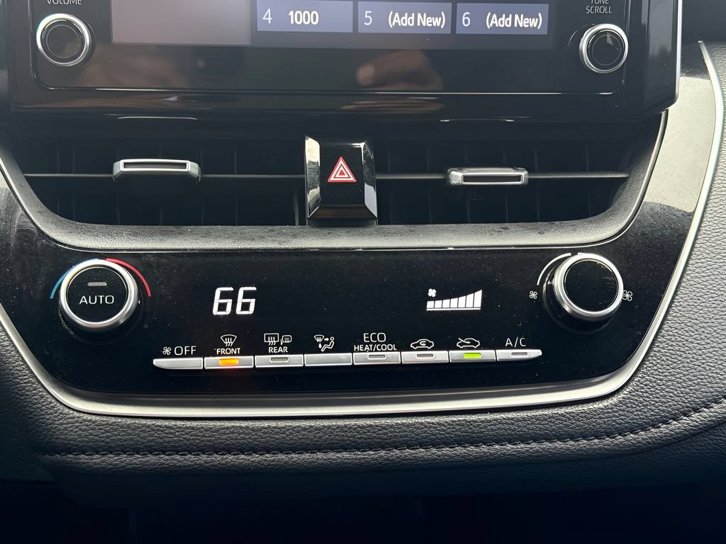 Used 2020 Toyota Corolla SE FWD image 15
