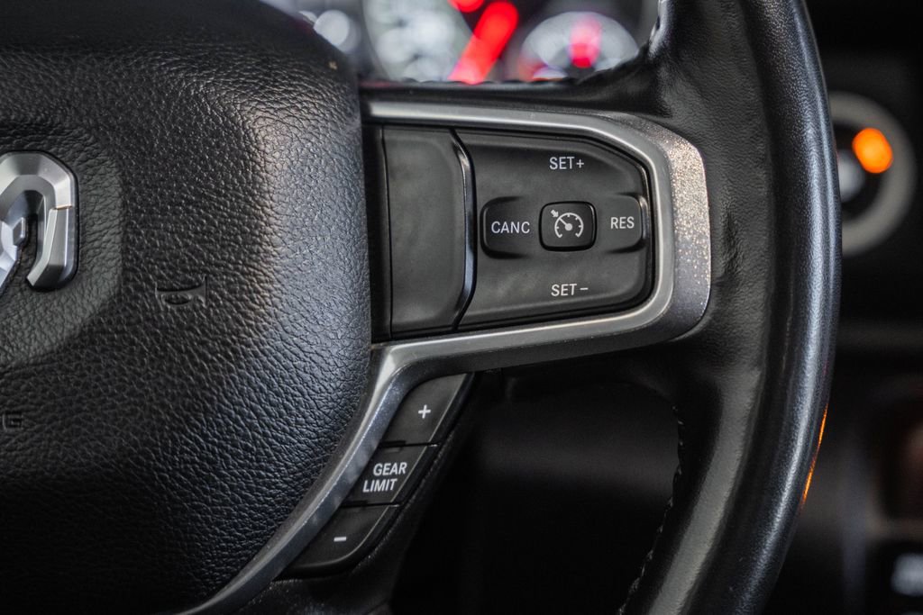 Used 2022 RAM 1500 Laramie AWD/4WD image 37