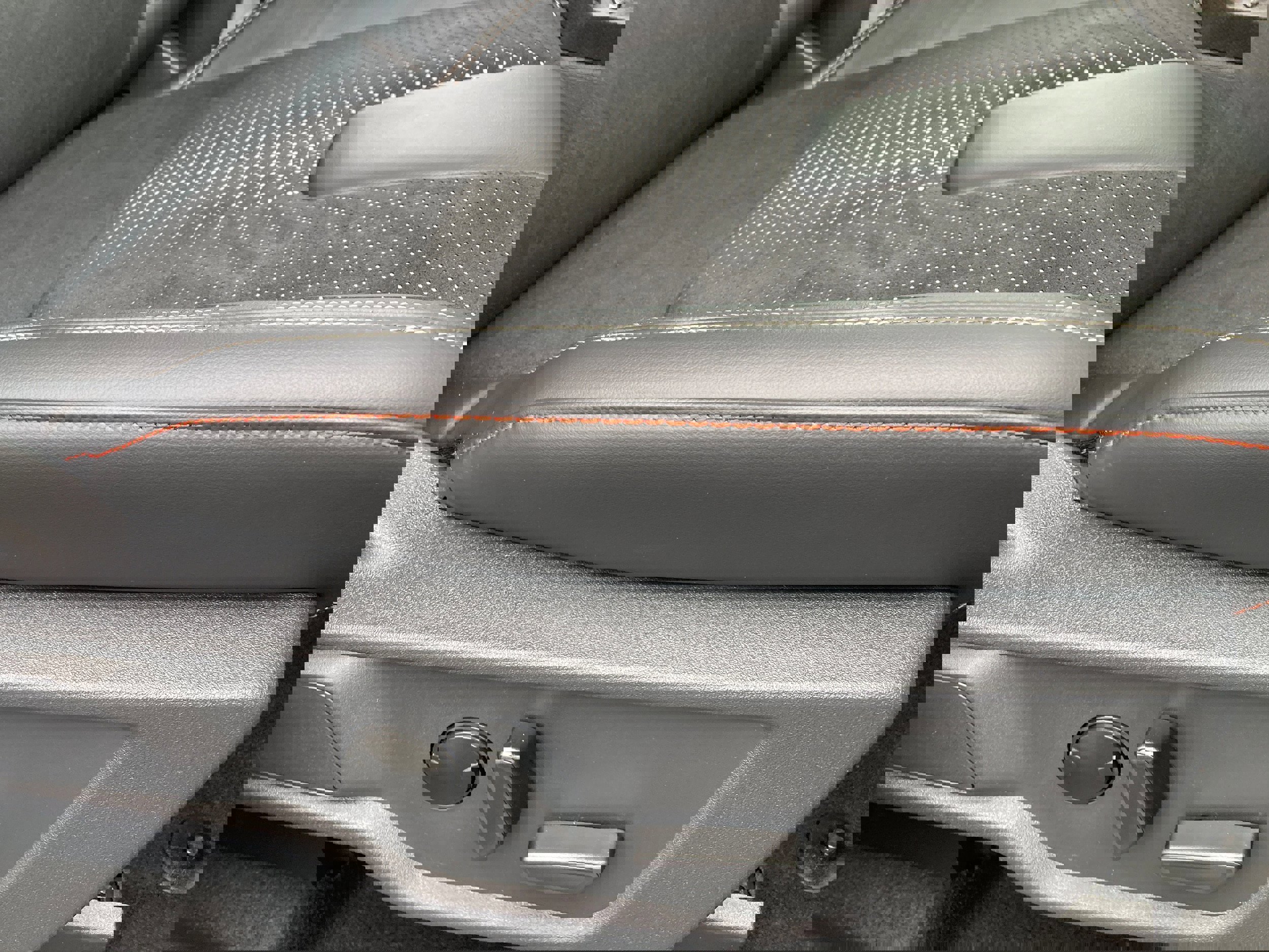 New 2025 Ford Bronco Raptor w/ Interior Carbon Fiber Pack image 16