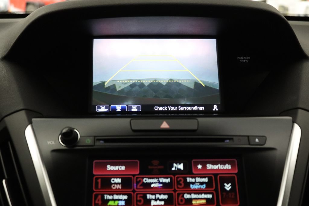 Used 2017 Acura MDX w/ Technology Package AWD/4WD image 24