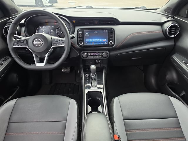 Certified 2024 Nissan Kicks SR w/ SR Premium Package FWD image 12