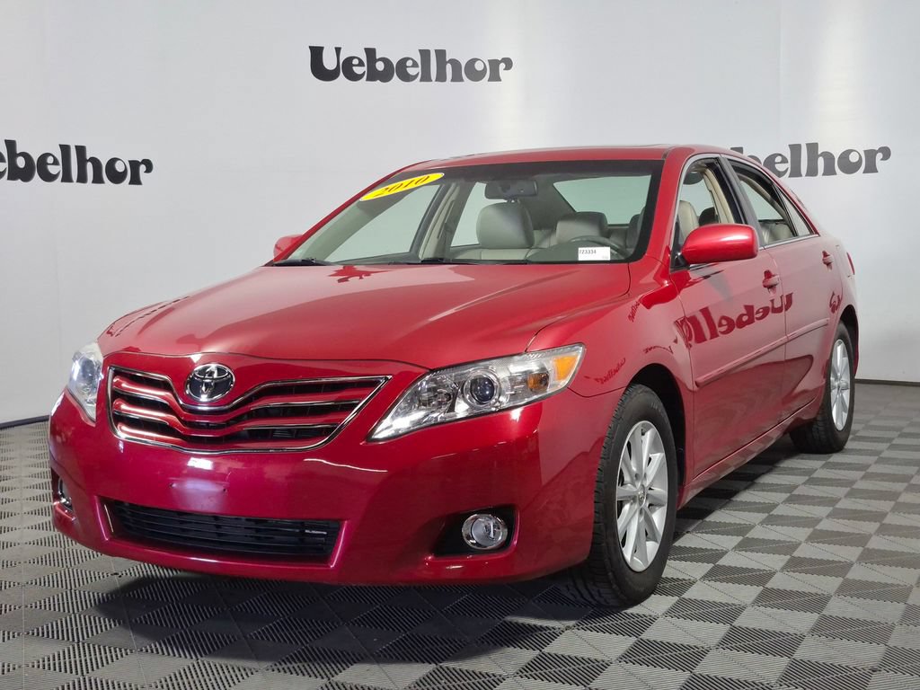Used 2010 Toyota Camry XLE w/ Leather Pkg FWD image 3